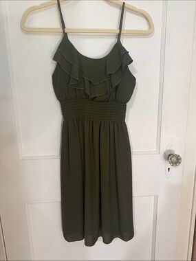 Body Central olive outer top with lining and pink logo